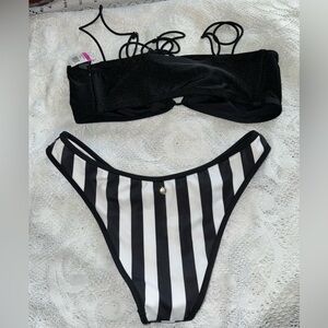 Topshop top & Victoria Secret bottom. NWT black / white bikini set Small
